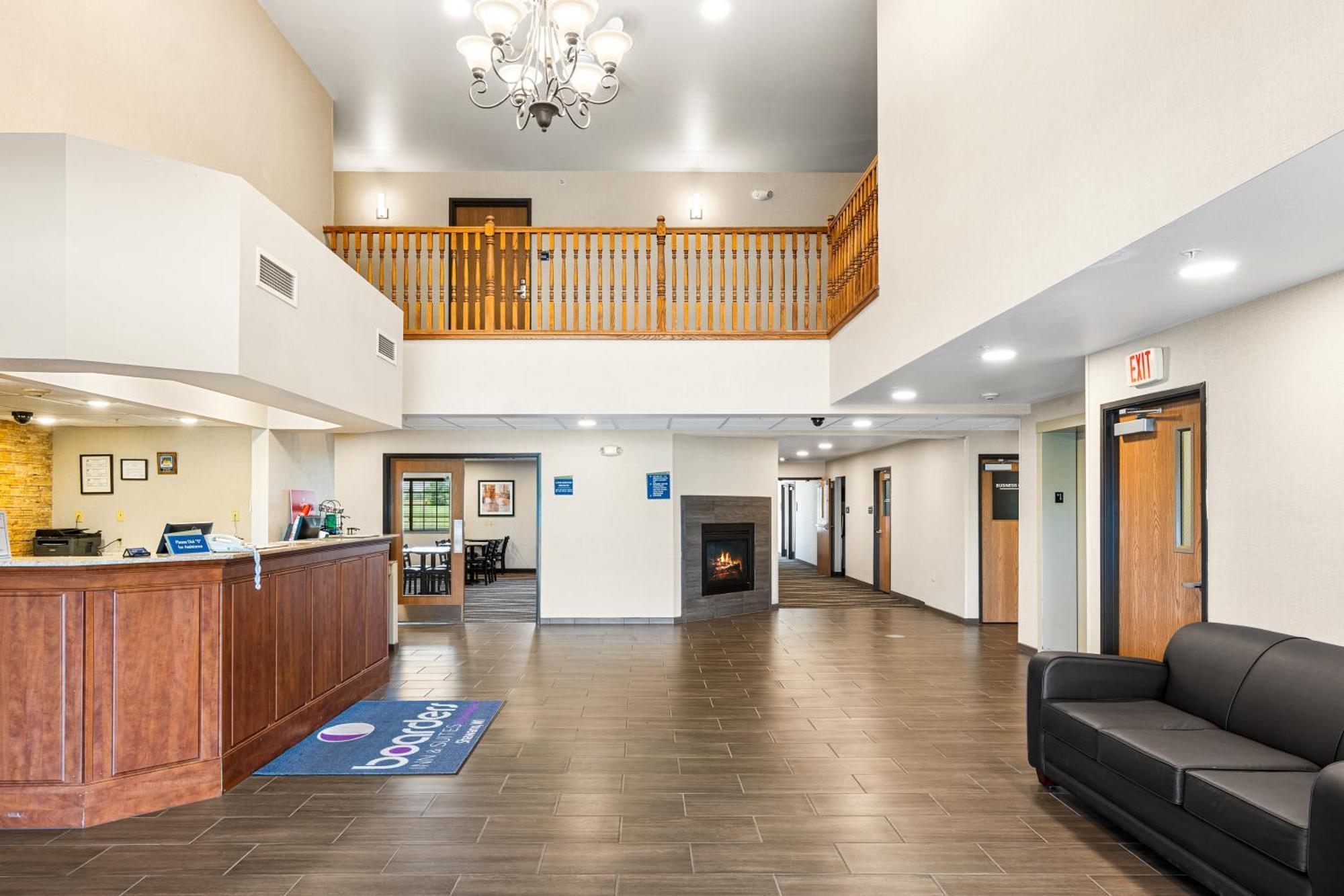 Boarders Inn & Suites By Cobblestone Hotels - Shawano Ngoại thất bức ảnh