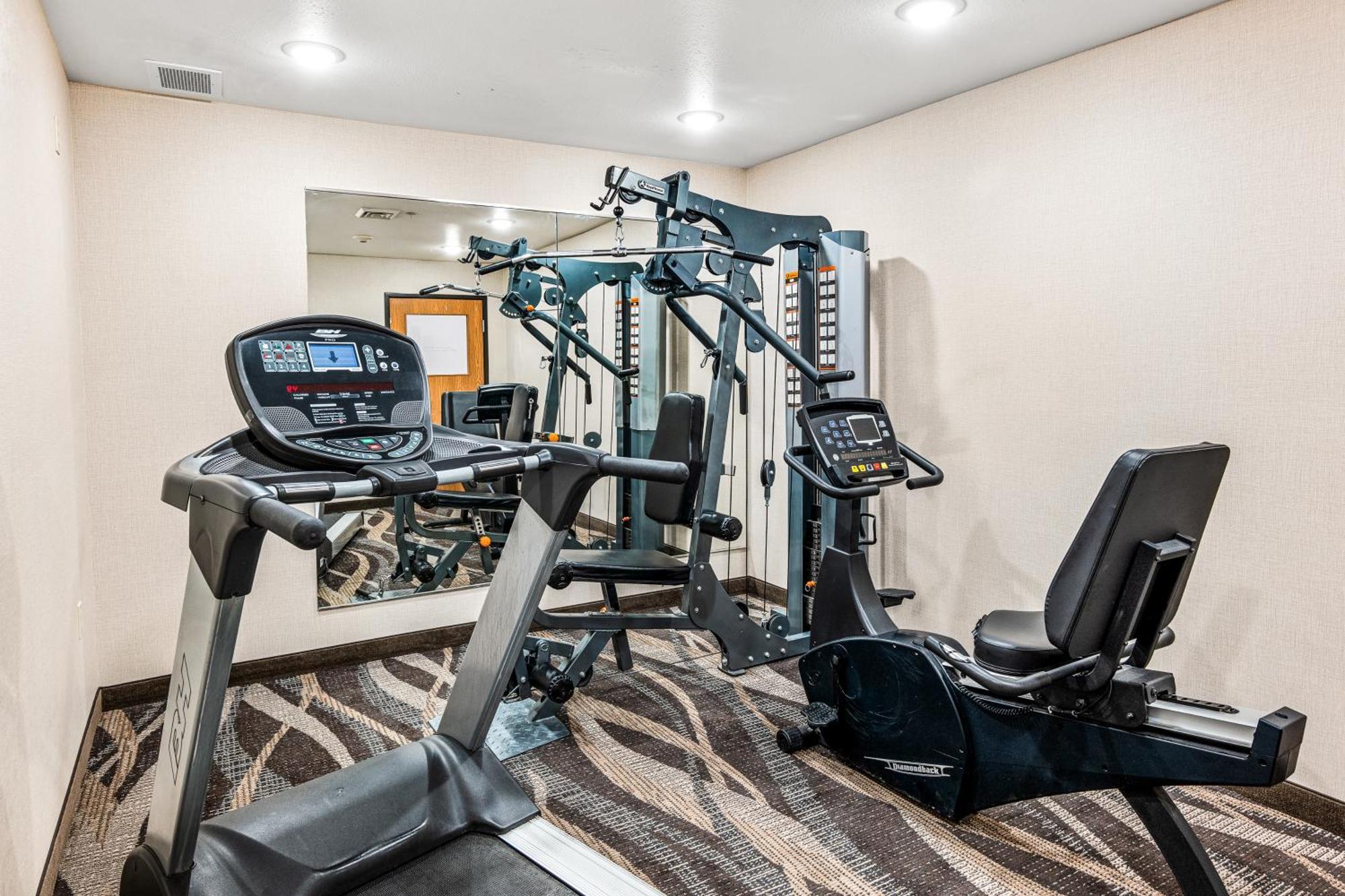 Boarders Inn & Suites By Cobblestone Hotels - Shawano Ngoại thất bức ảnh